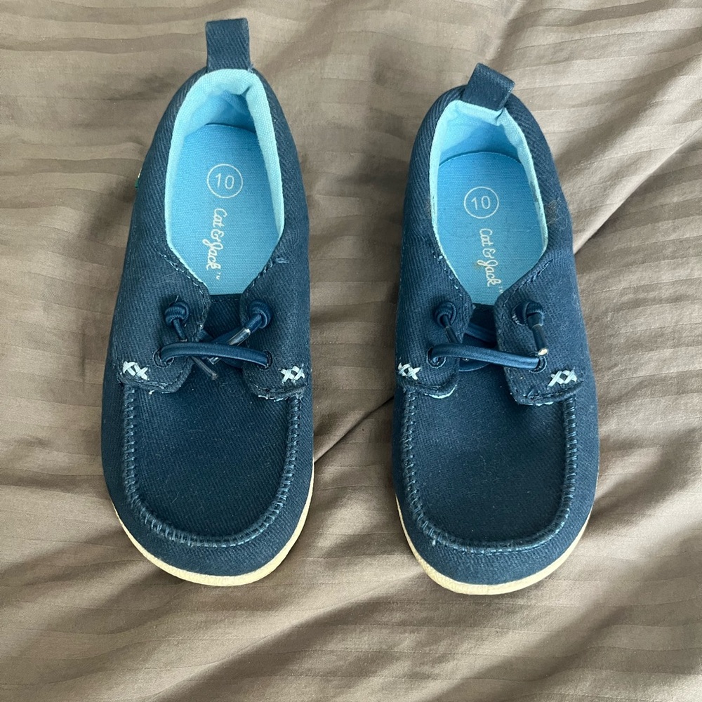 Boys boat shoes
